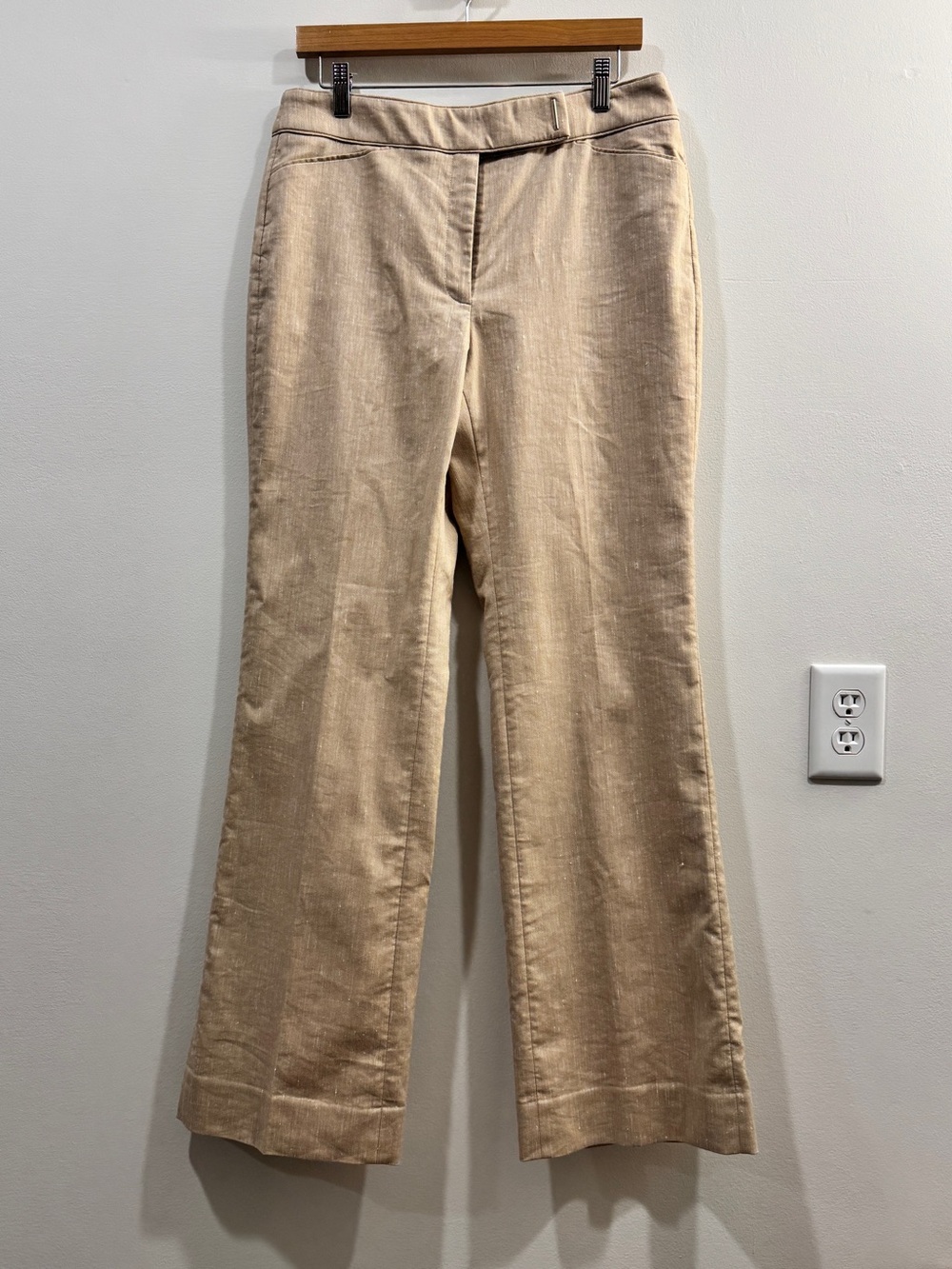 White House Black Market Beverly Linen Suit Pant Tan Modern Boot Size 8R NWT